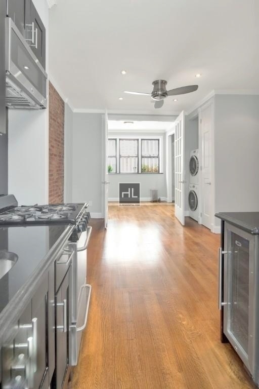 East 26th Street - Photo 5