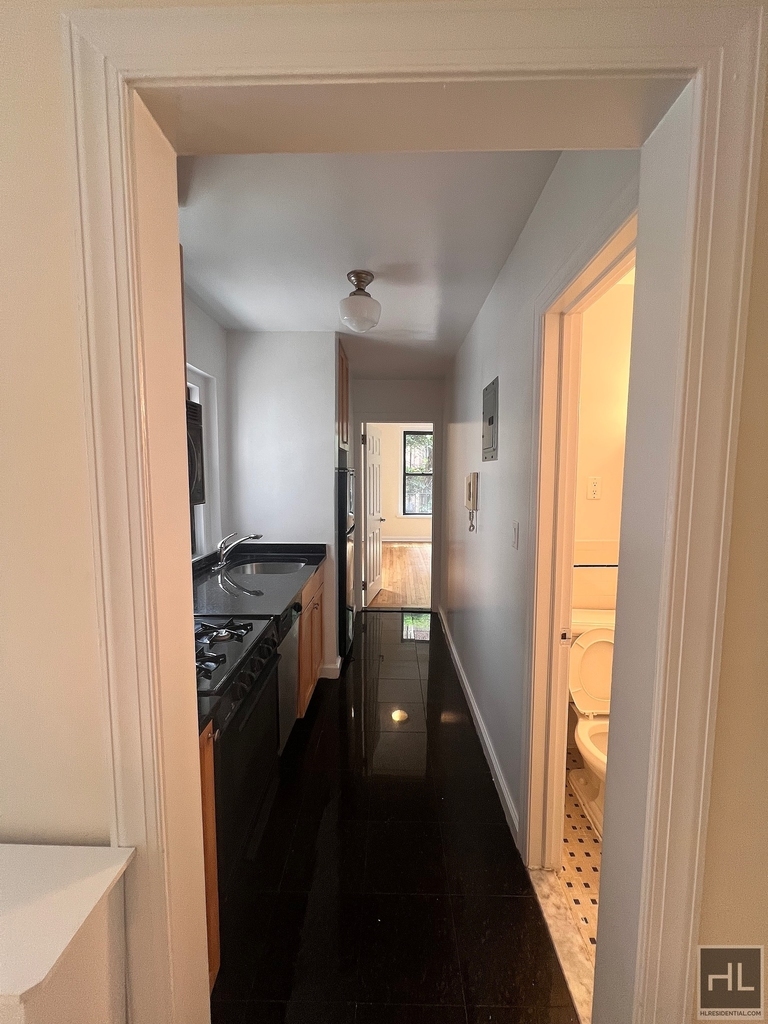East 84 Street - Photo 1