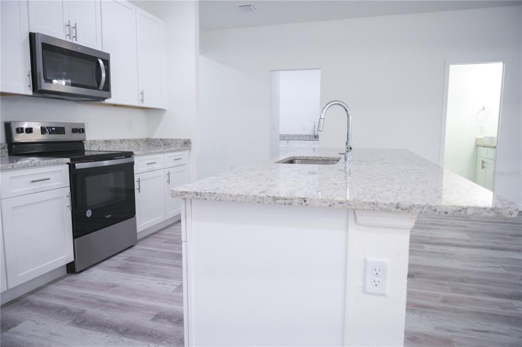 10034 N Darwin Way - Photo 35