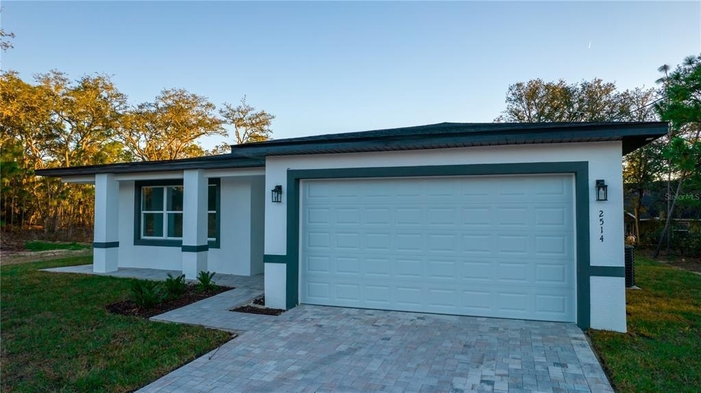 10034 N Darwin Way - Photo 2