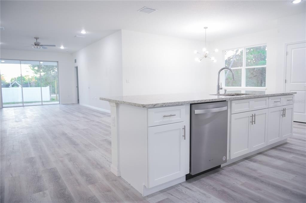 10034 N Darwin Way - Photo 34
