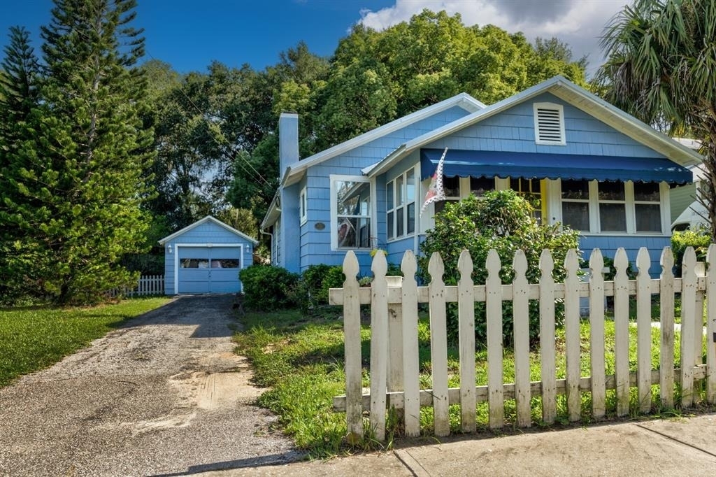 401 E 9th Avenue - Photo 1