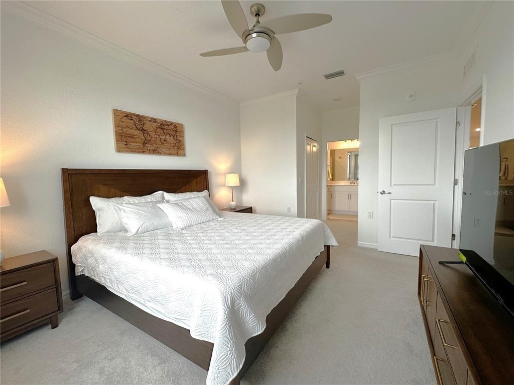 14121 Heritage Landing Boulevard - Photo 10