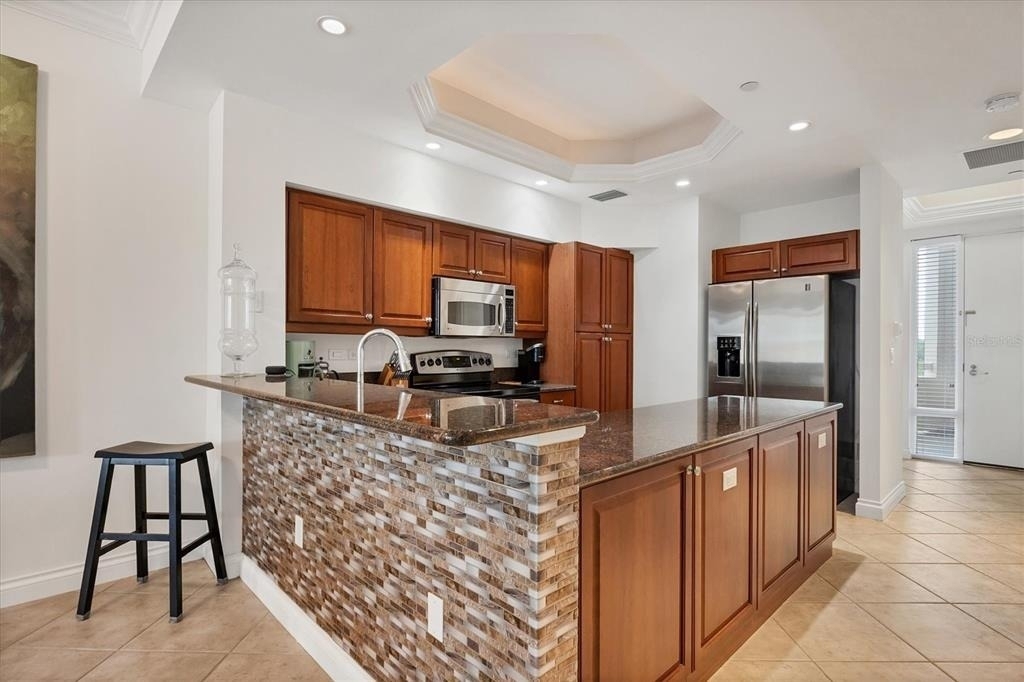 8111 Lakewood Main Street - Photo 9
