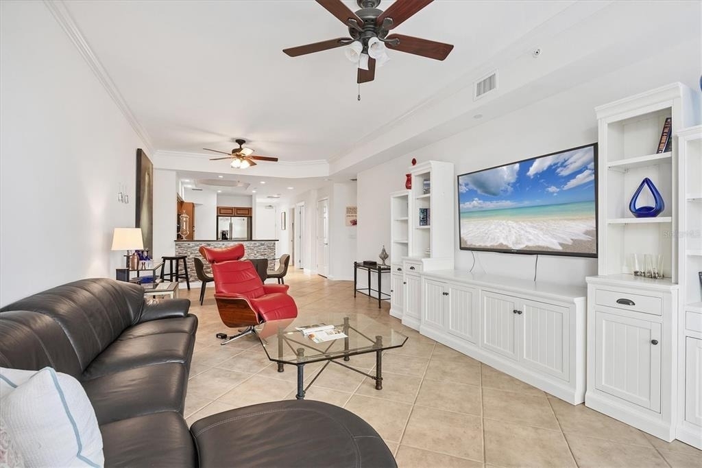 8111 Lakewood Main Street - Photo 2