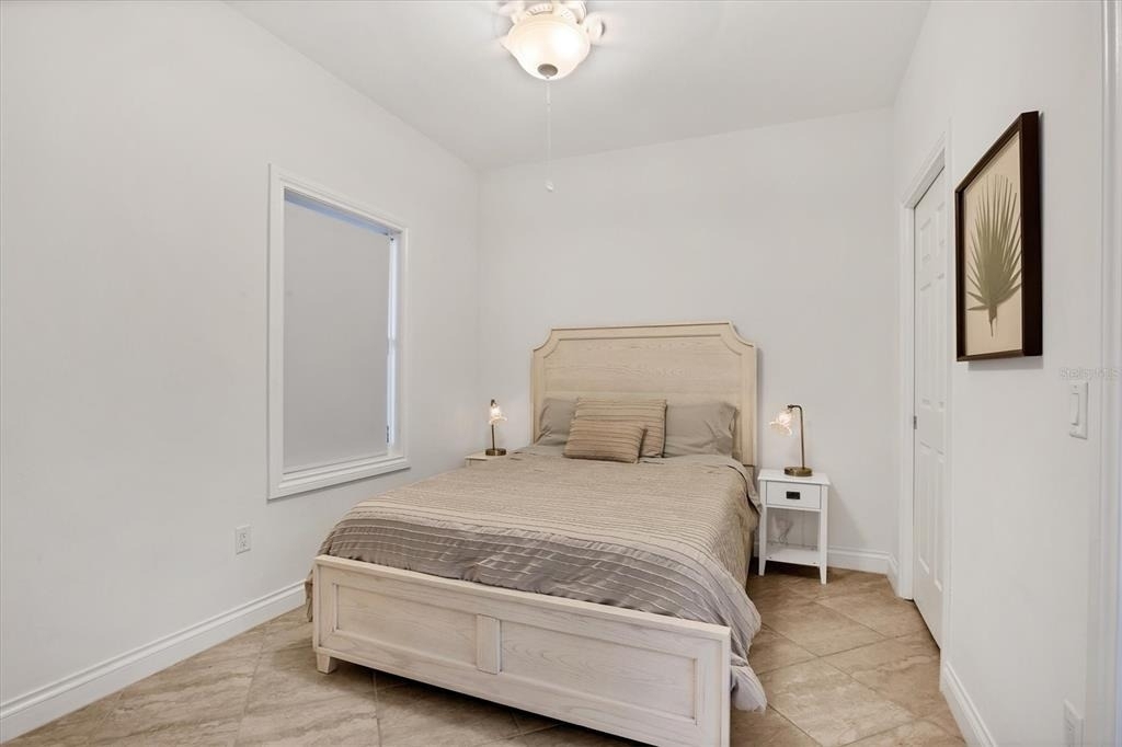8111 Lakewood Main Street - Photo 18