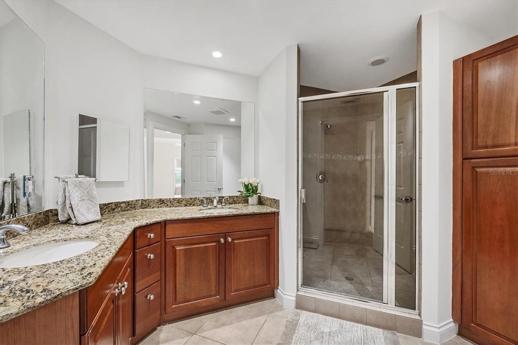 8111 Lakewood Main Street - Photo 14