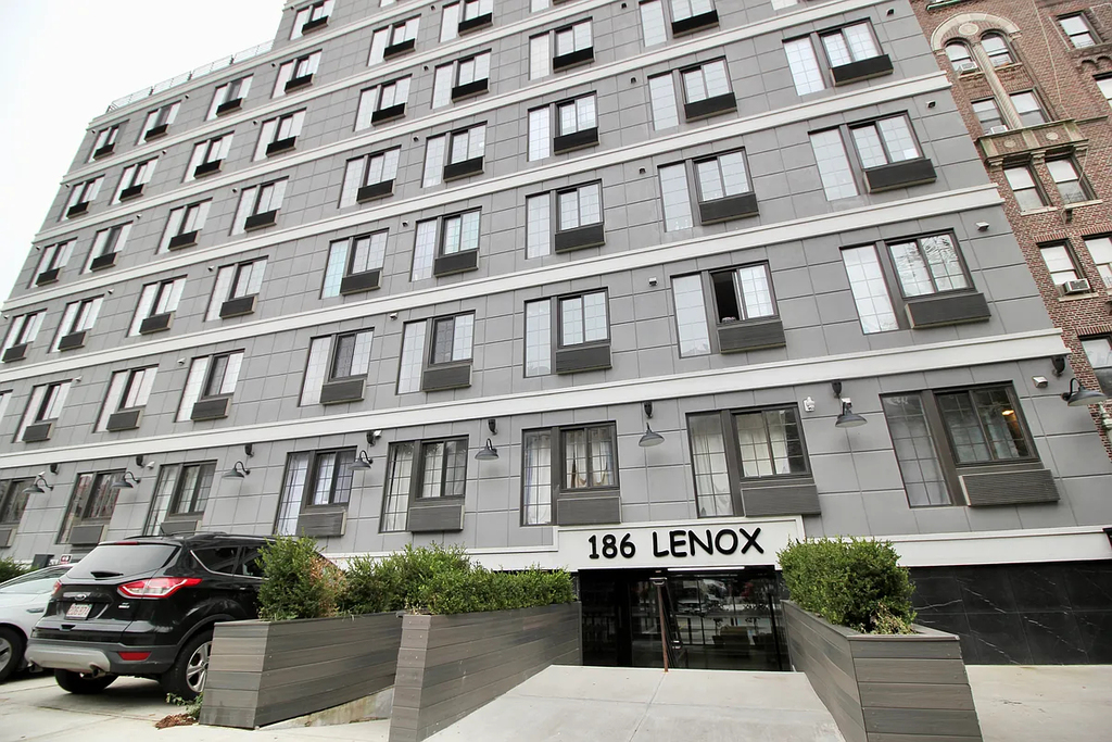 186 Lenox Road - Photo 13