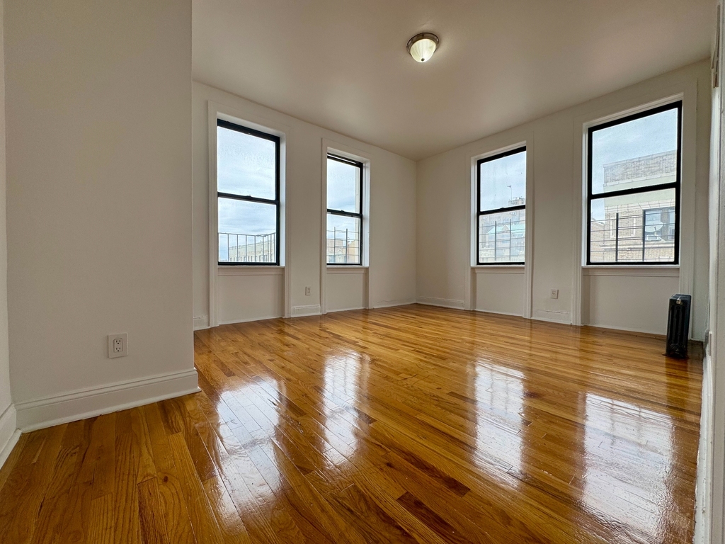 560 West 163rd Street - Photo 0