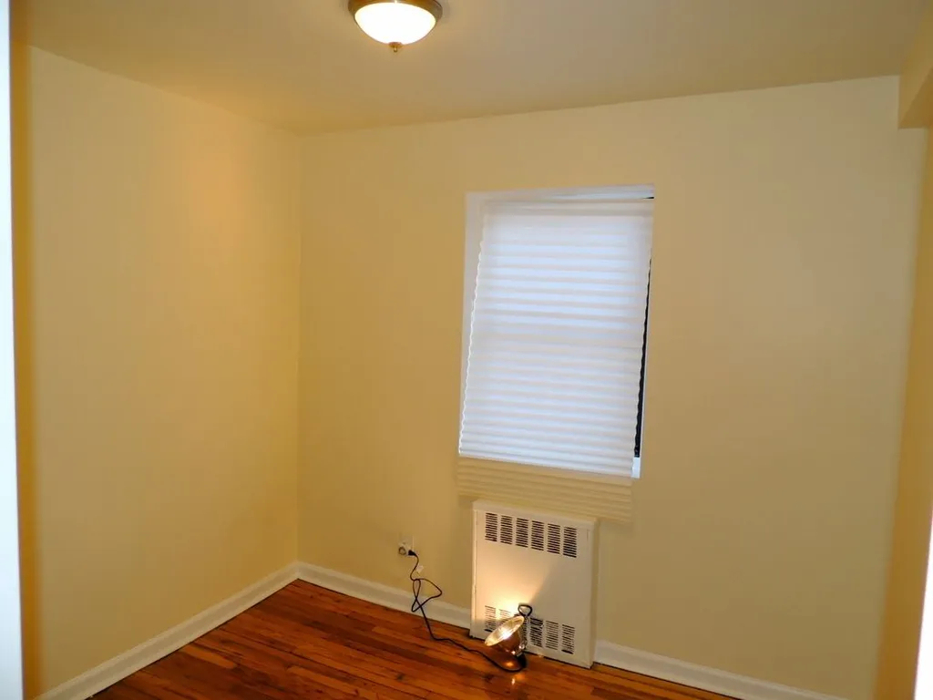 147-39 73rd Avenue - Photo 4