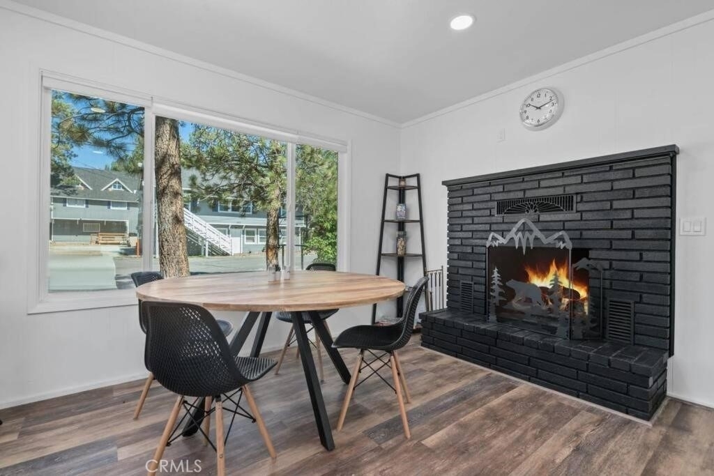 560 Edgemoor - Photo 6