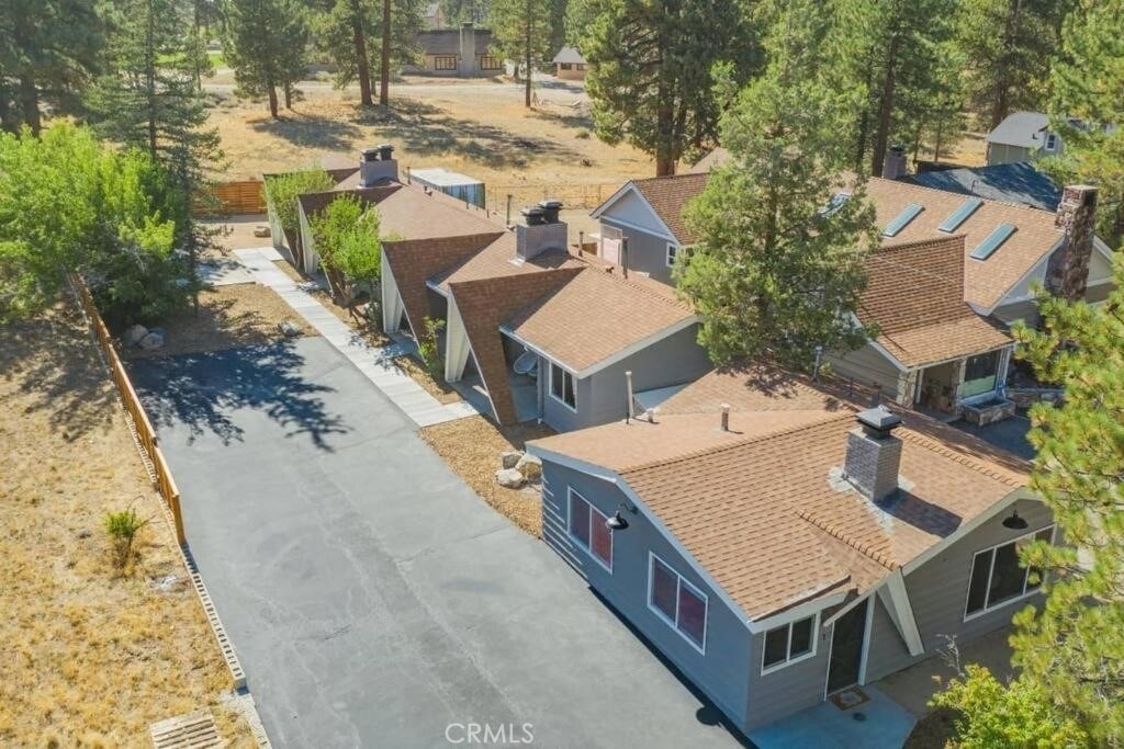 560 Edgemoor - Photo 9