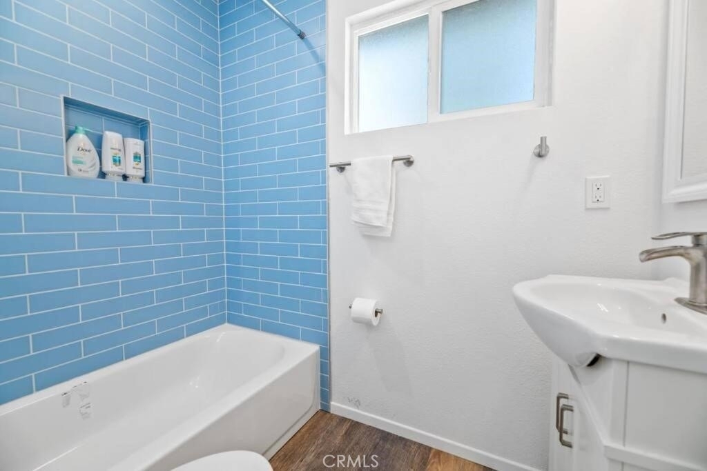 560 Edgemoor - Photo 5
