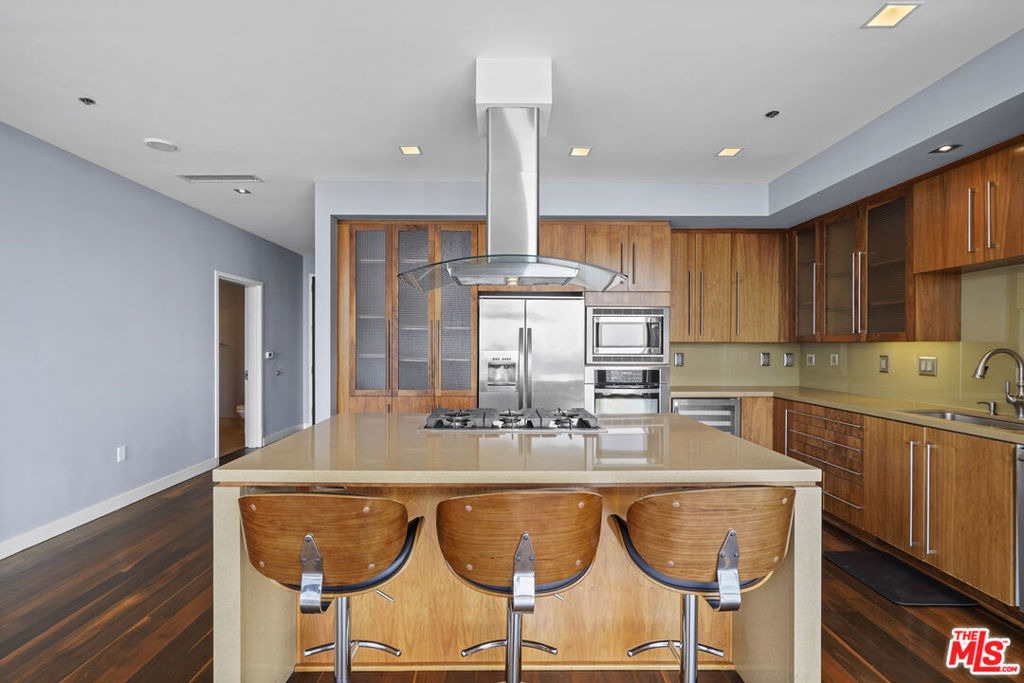 1100 S Hope Street - Photo 10