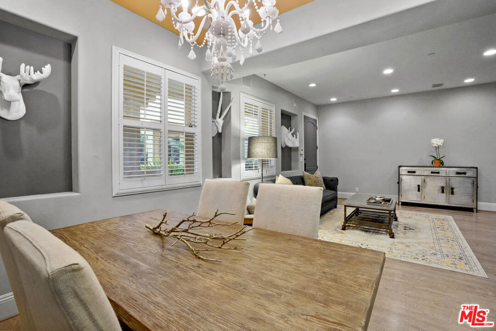 16123 W Sunset Boulevard - Photo 9