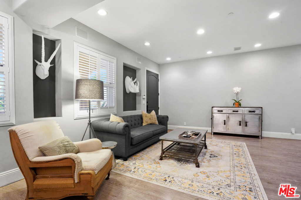 16123 W Sunset Boulevard - Photo 34