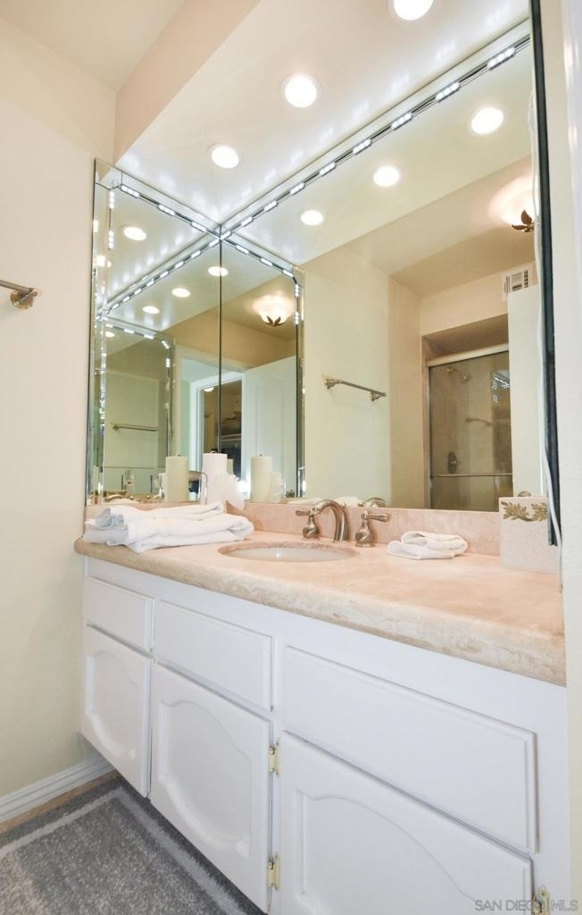 1810 Avenida Del Mundo - Photo 16