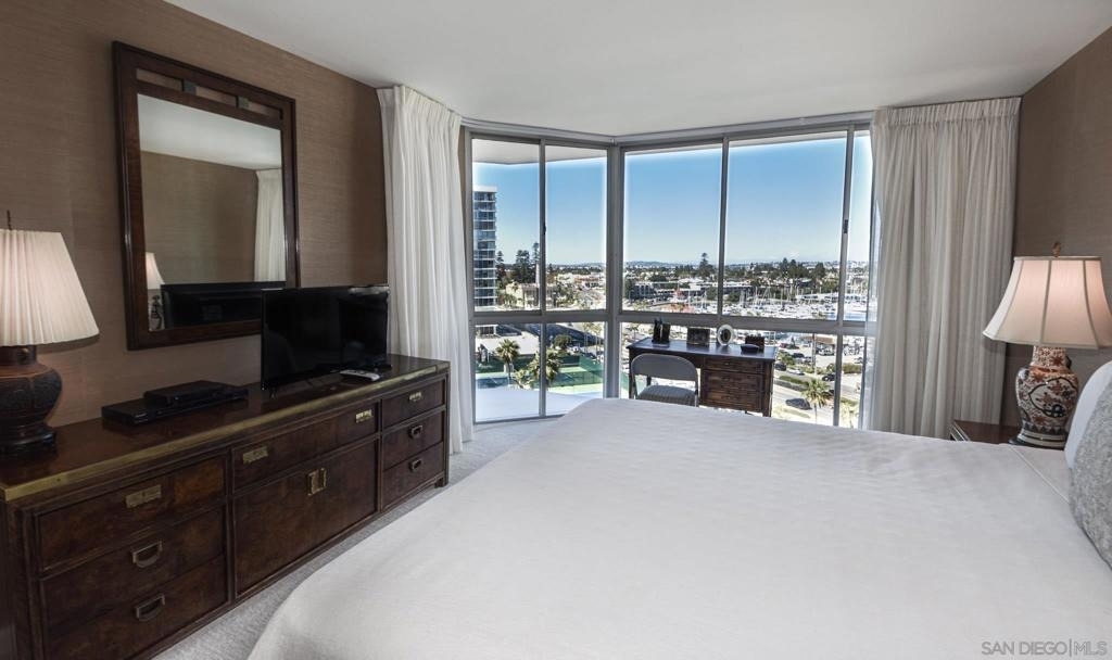 1750 Avenida Del Mundo - Photo 14