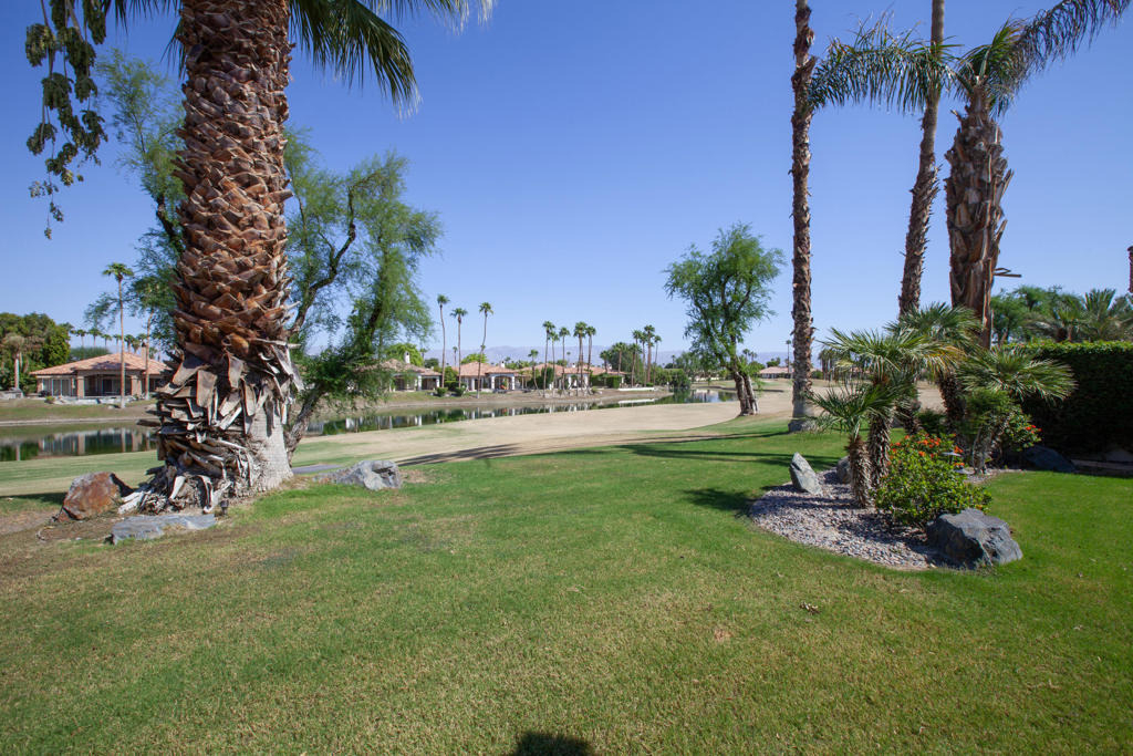 48200 Via Solana - Photo 3
