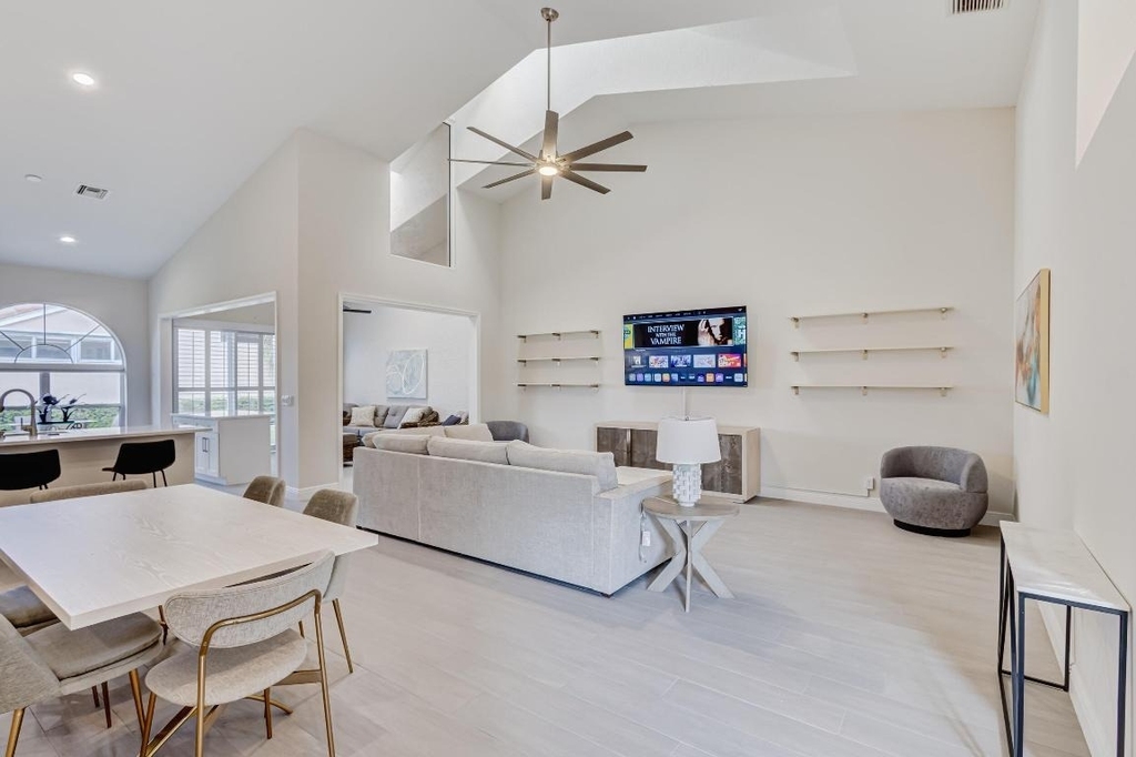 802 Sabal Palm Lane - Photo 2