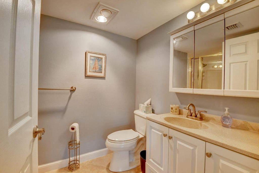 1 Harbourside Drive - Photo 17