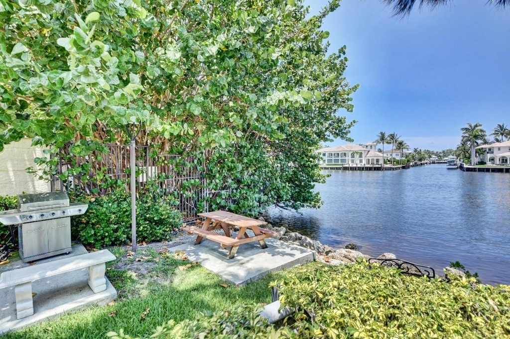 1 Harbourside Drive - Photo 35