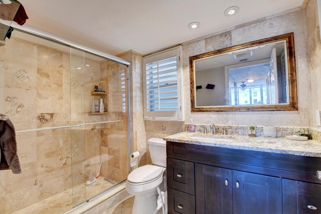 1 Harbourside Drive - Photo 32
