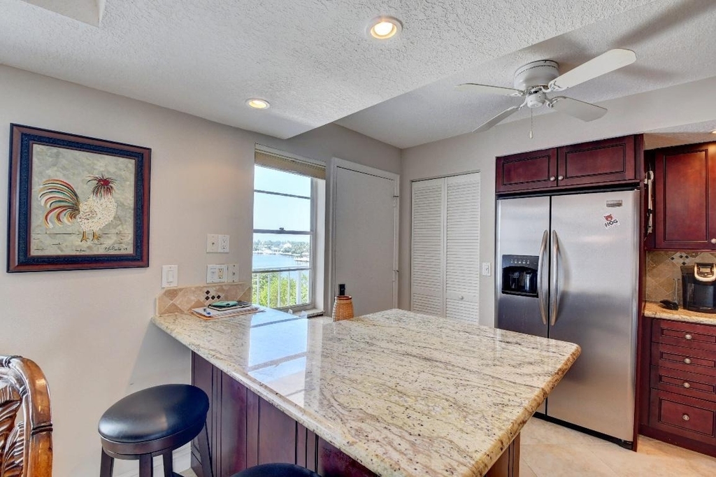 1 Harbourside Drive - Photo 10