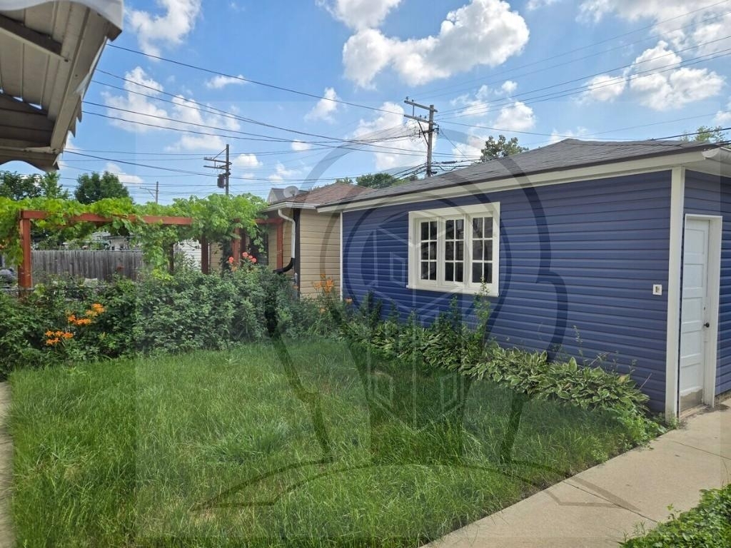 4317 North Spaulding Avenue - Photo 18