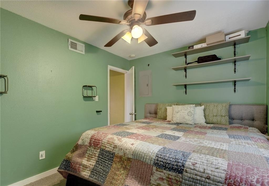 2302 East Side Dr - Photo 17