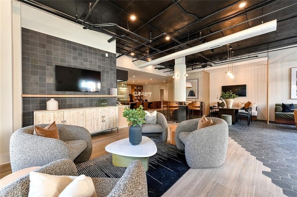 508 Main Street Ne - Photo 1