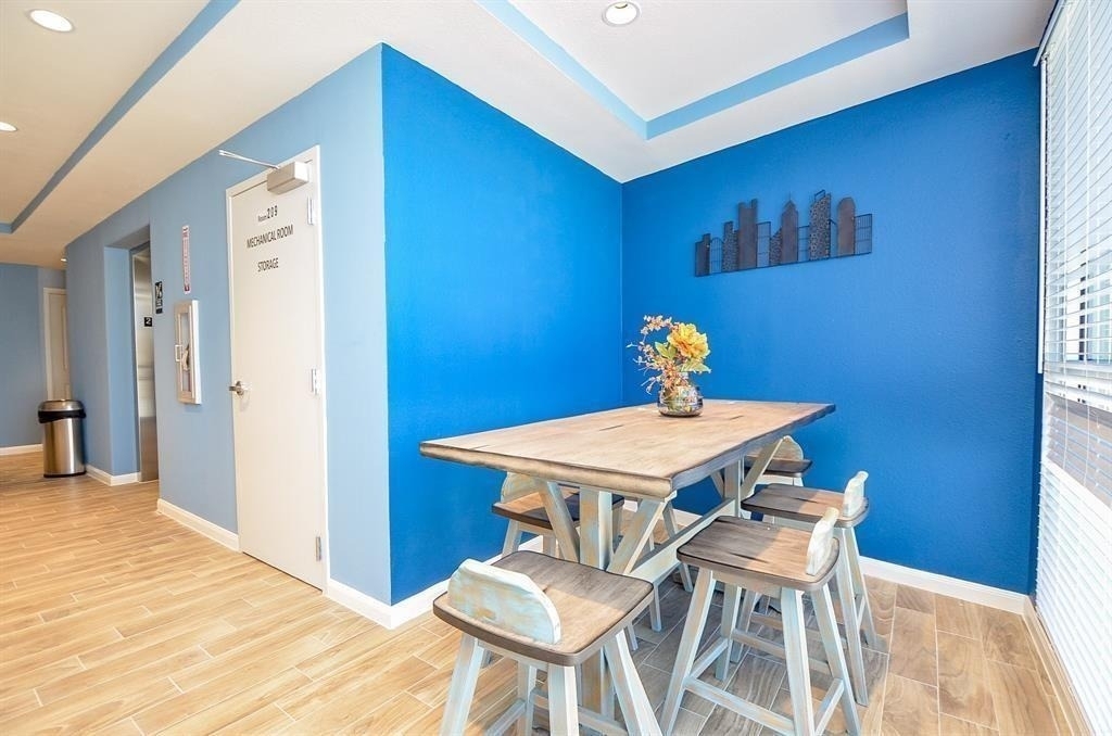 1207 Grand West Boulevard - Photo 15