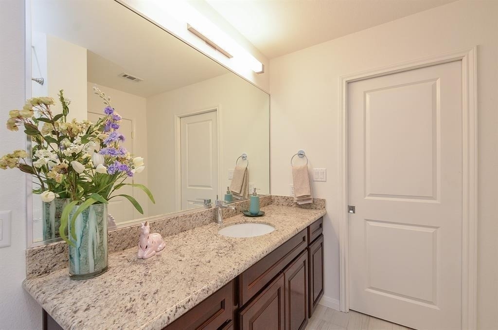 1207 Grand West Boulevard - Photo 7