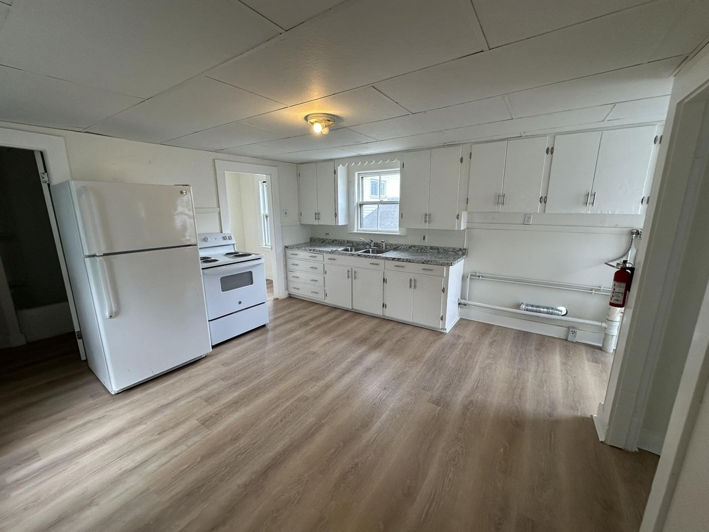 28 Chestnut - Photo 6