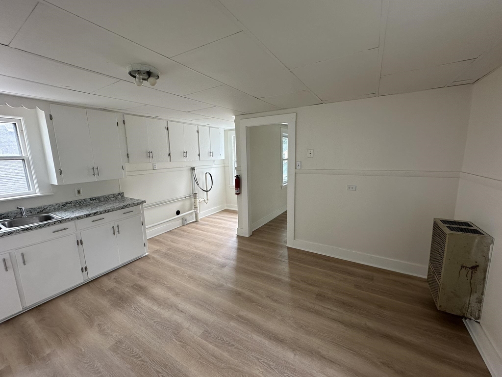 28 Chestnut - Photo 2