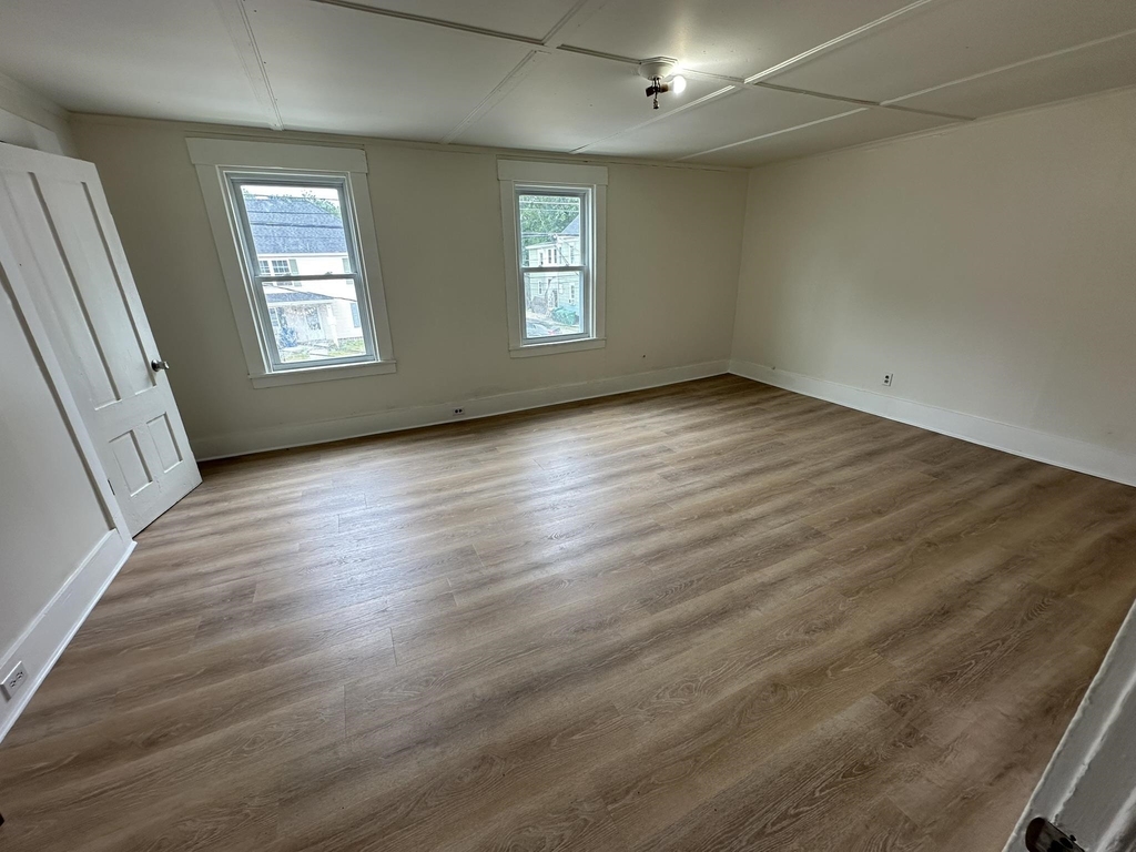 28 Chestnut - Photo 11