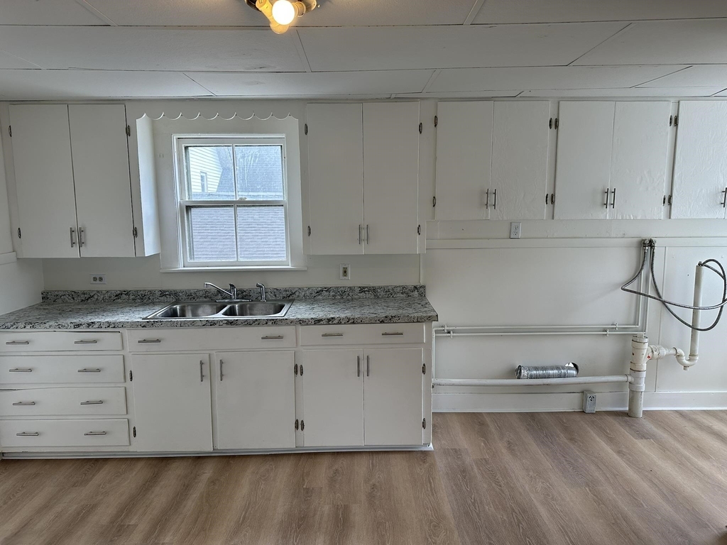 28 Chestnut - Photo 1