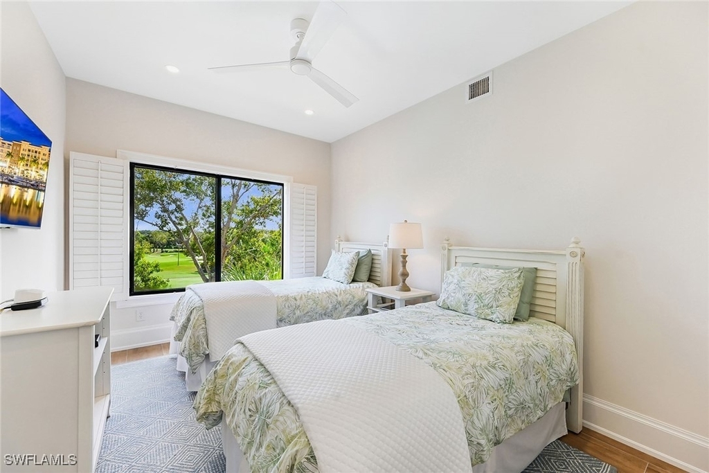 6770 Pelican Bay Boulevard E - Photo 14