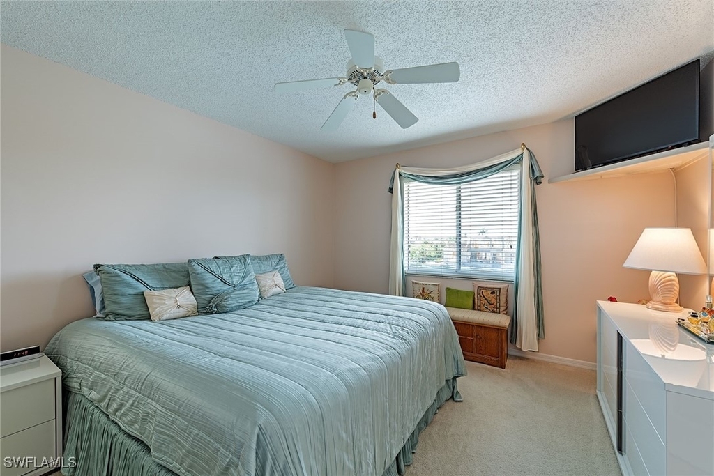 10684 Gulf Shore Drive - Photo 5