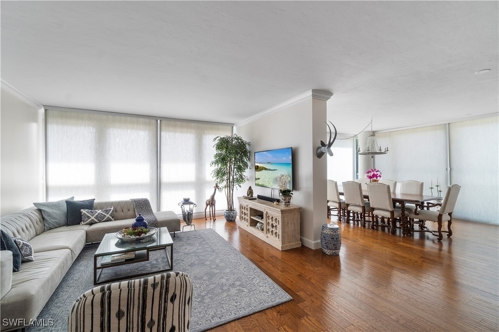 4031 Gulf Shore Boulevard N - Photo 0