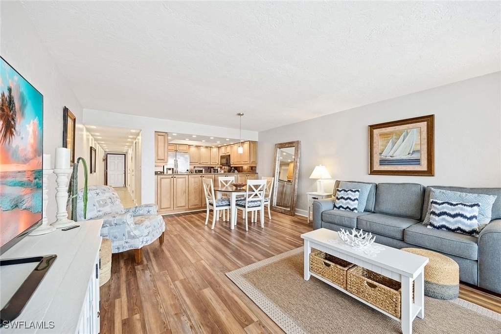 25810 Hickory Boulevard - Photo 4