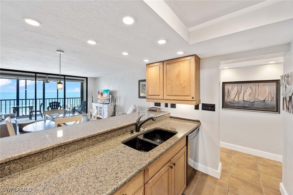 25810 Hickory Boulevard - Photo 11