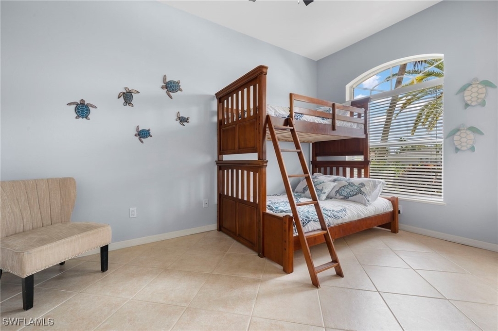 1811 Se 37th Terrace - Photo 16