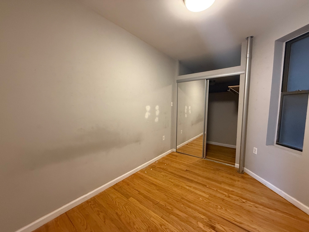 1349 Amsterdam Avenue - Photo 2