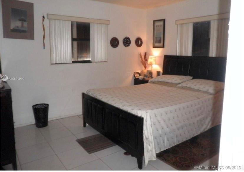 1741 Ne 39th Street - Photo 8