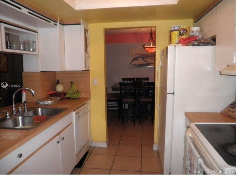 1741 Ne 39th Street - Photo 11
