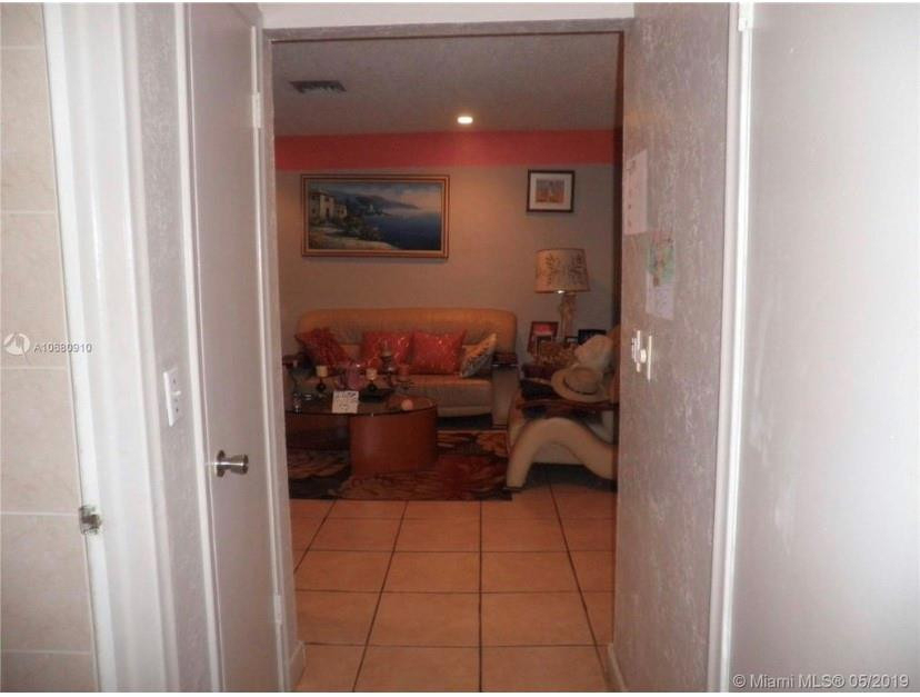 1741 Ne 39th Street - Photo 12