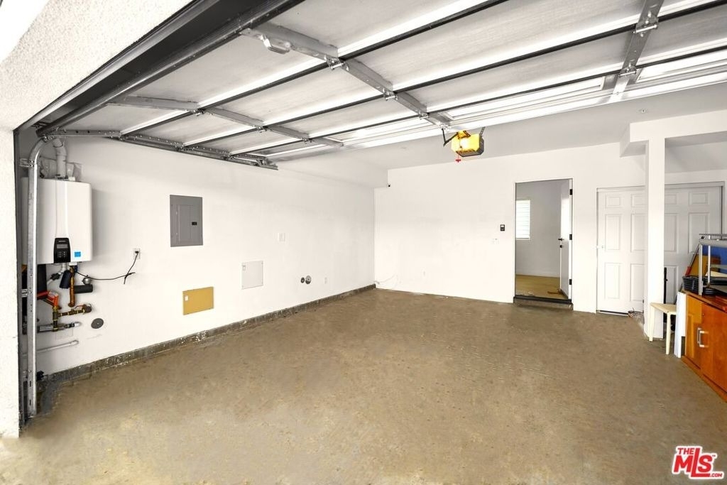 497 N St Andrews Place - Photo 19