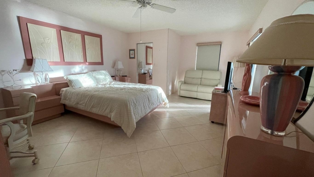 6866 Huntington Lane - Photo 15