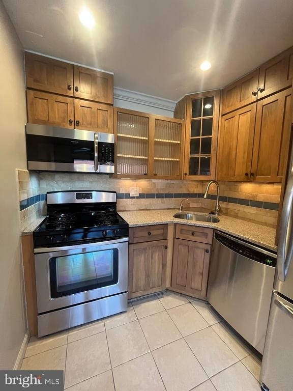 1508 S. George Mason - Photo 8